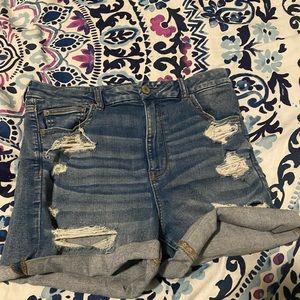 American eagle stretchy jean shorts size 14
